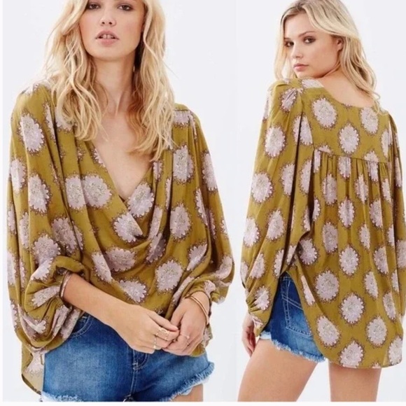 Free People Cowling around Cowl neck long balloon sleeve blouse - Picture 9 of 10